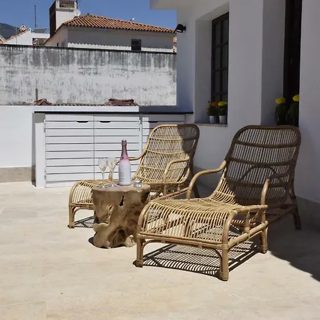 Chacon & Appartement *